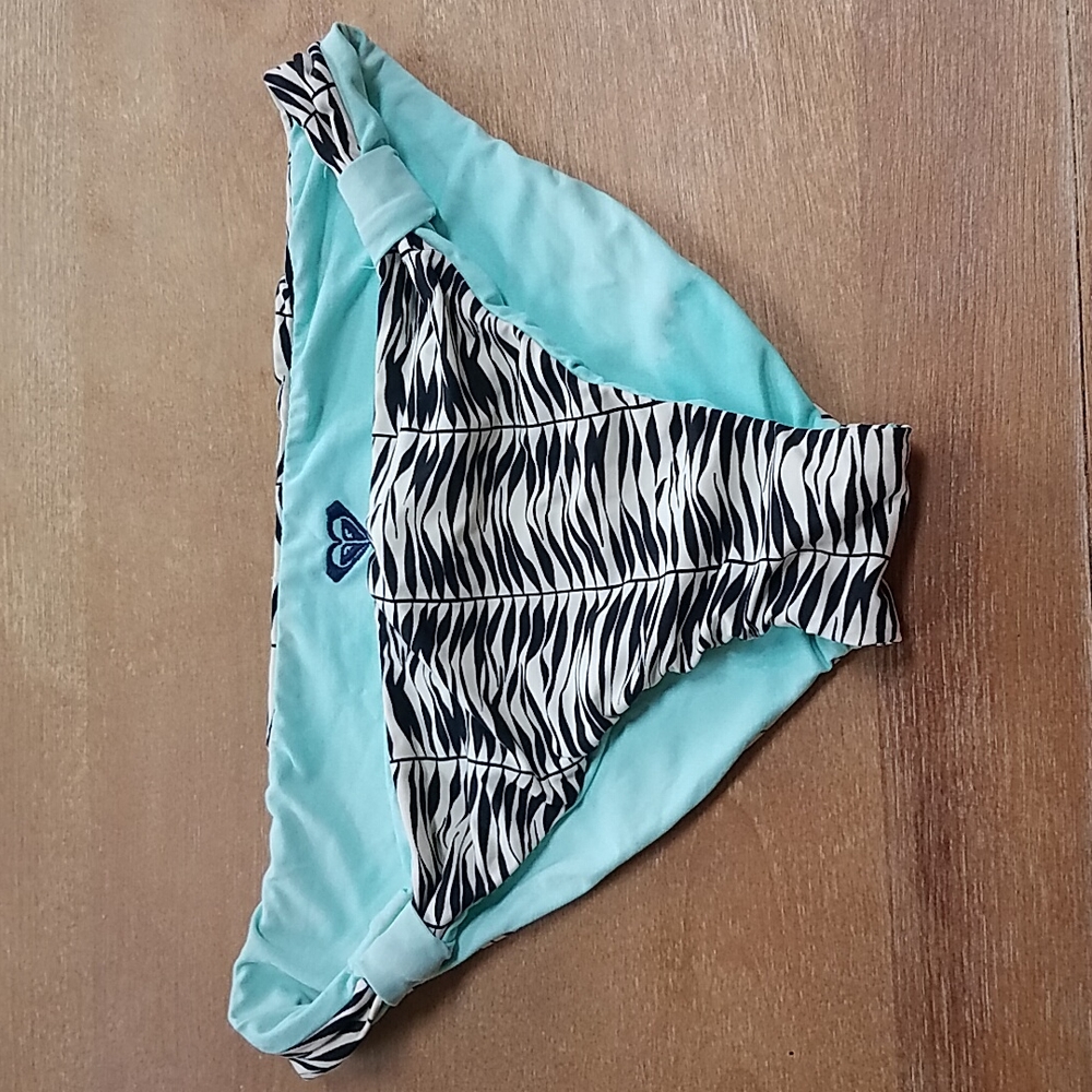 Roxy reversible bathing suit bottoms small